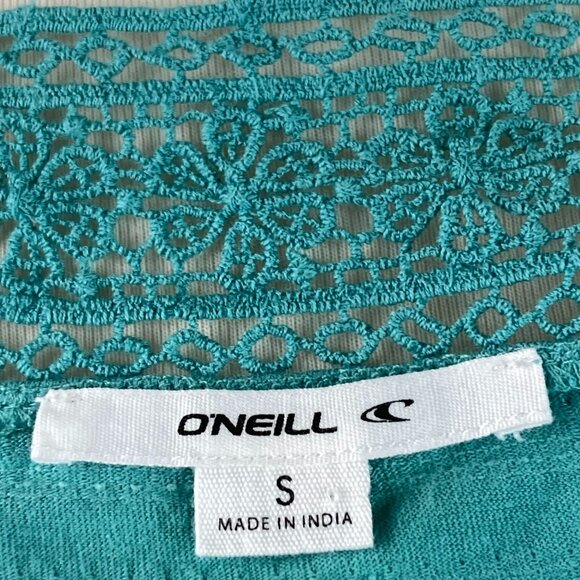O'Neil Teal Embroidered Lace Trim Peplum Cami Pull String Top Sz S NWT - Picture 8 of 16